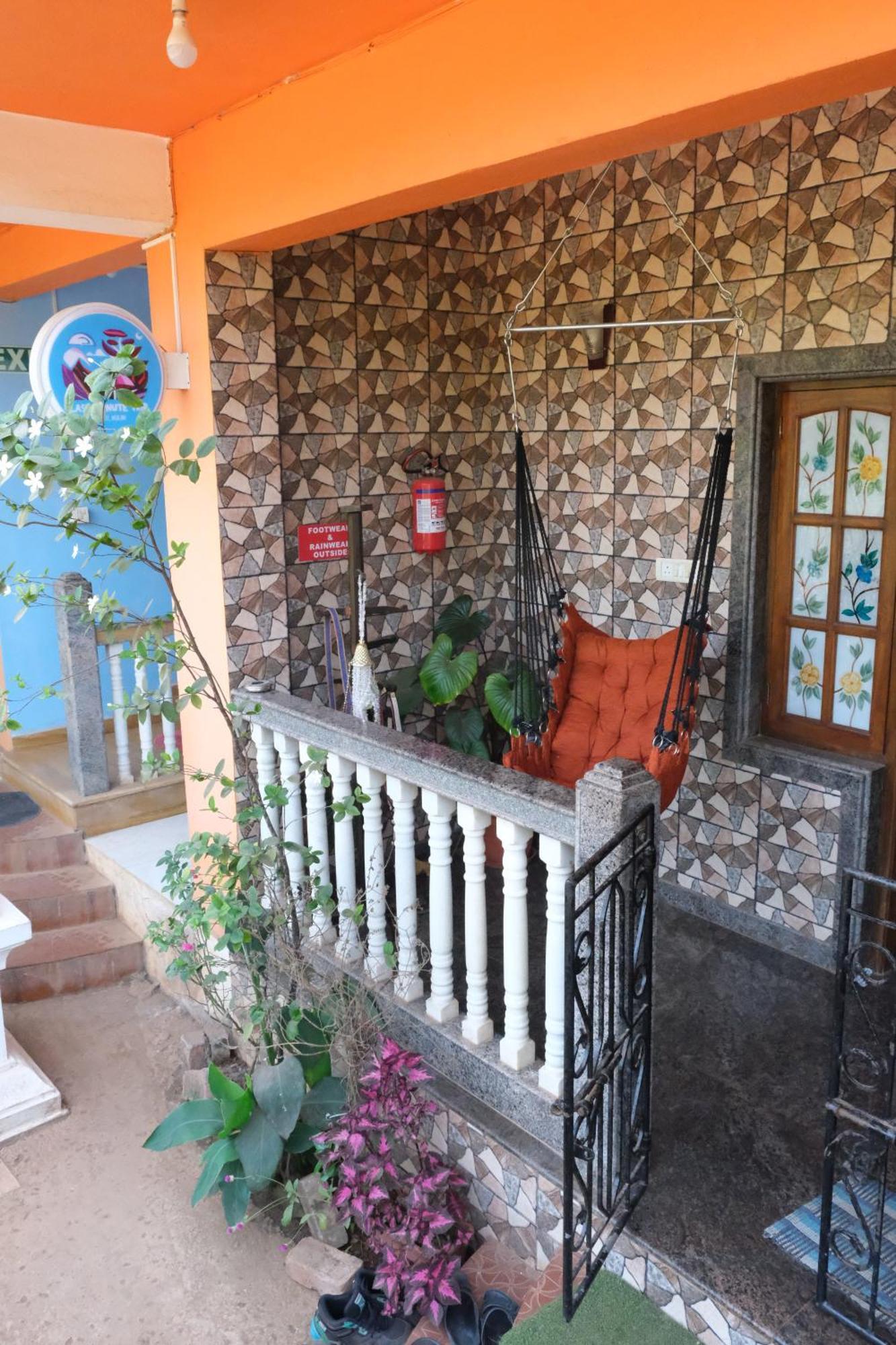 Last Minute Trip Hostel Morjim Exterior foto